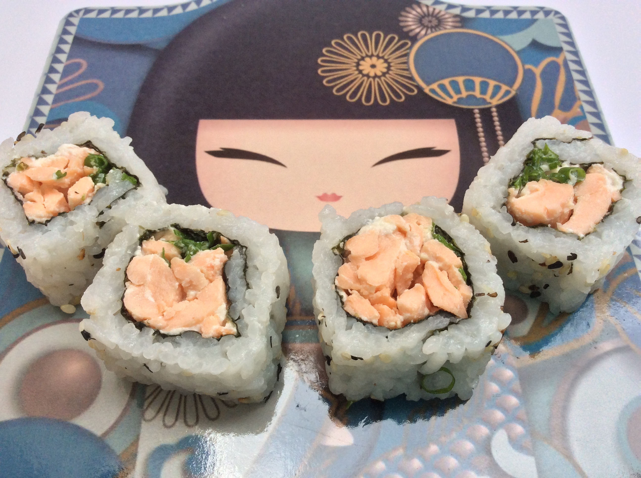 uramaki-salmao-grelhado-2